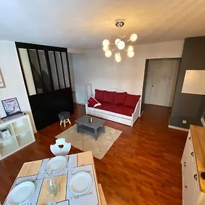  Appartement Vignec/saint-lary - T2 Cosy Avec Balcon&piscine